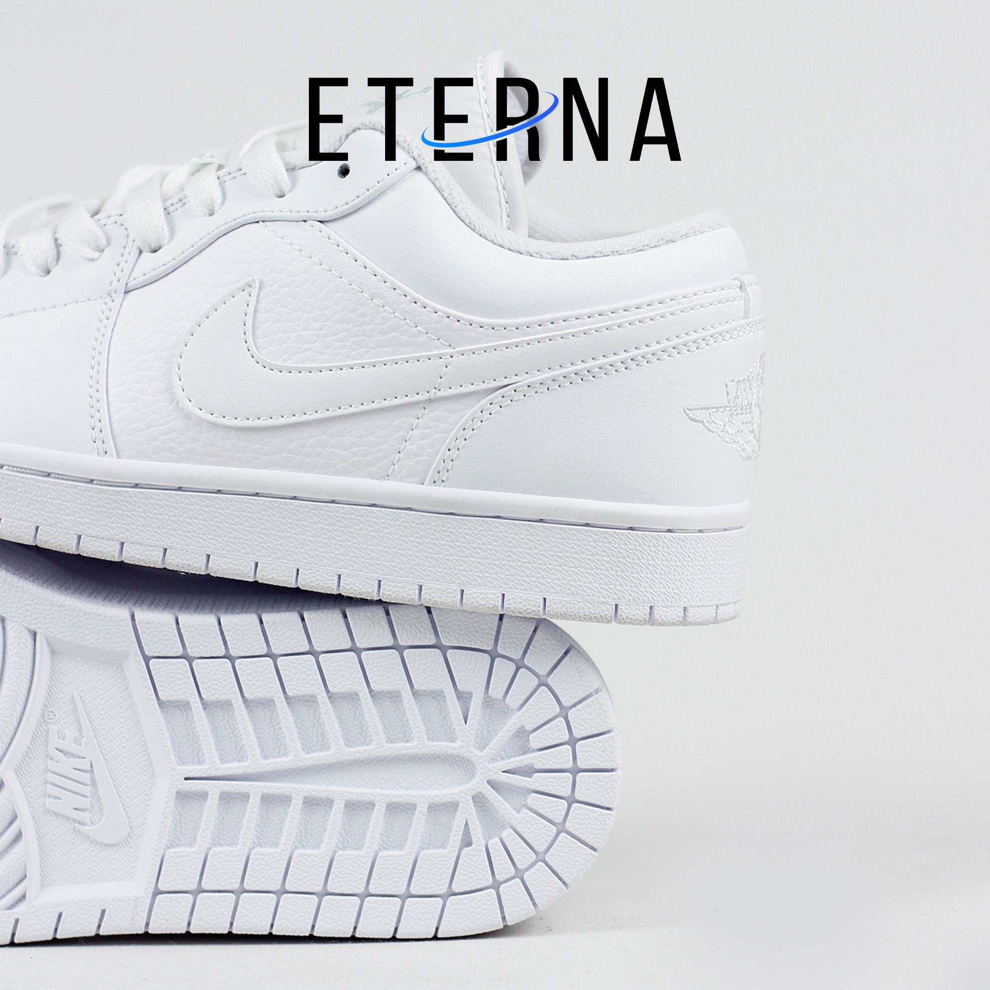 Nike Air Jordan 1 Low Allwhite Pure Platinum Triplewhite Full White Authentic - Image 4