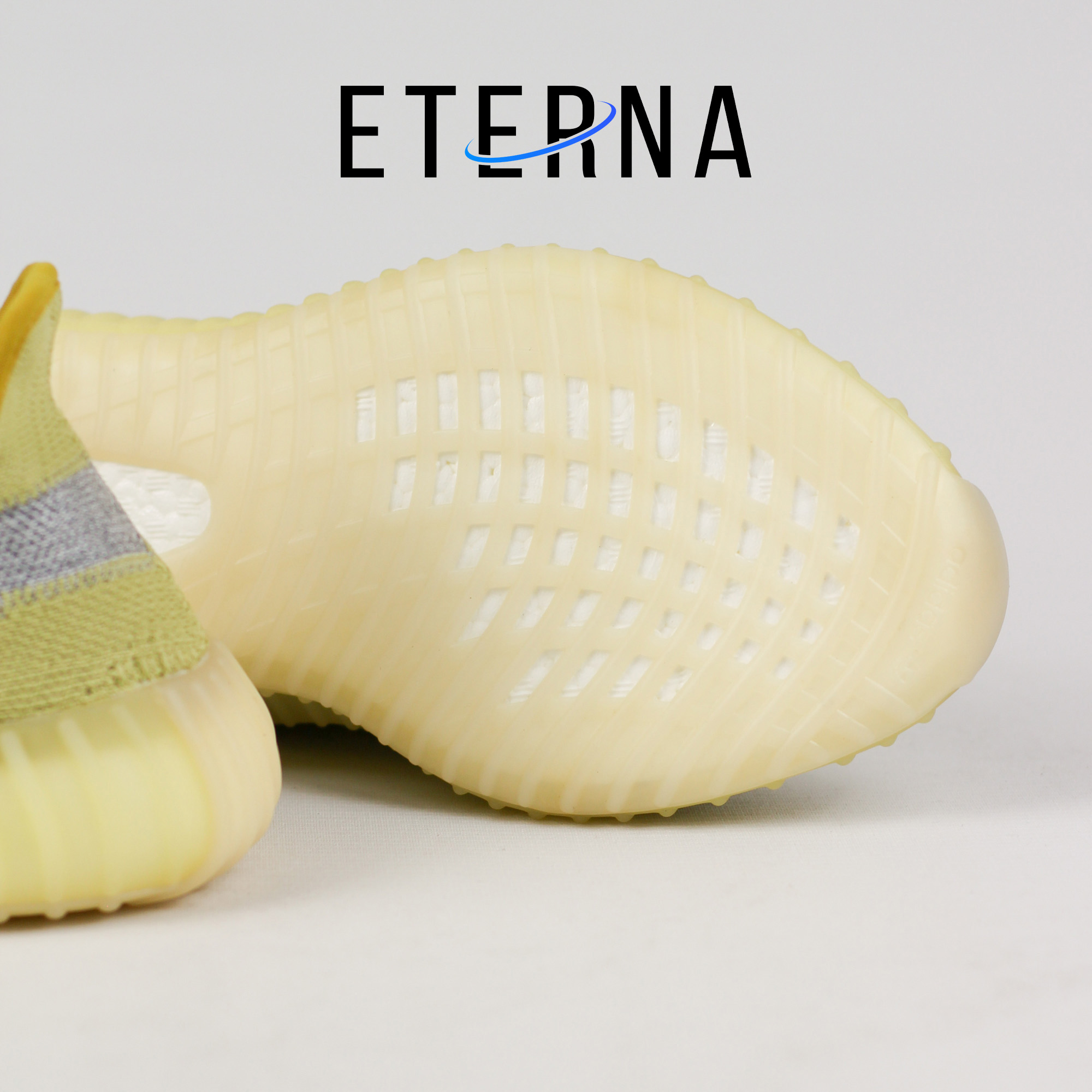 Sepatu Adidas Yeezy 350 Boost V2 Linen Cream Sneakers Authentic - Image 3