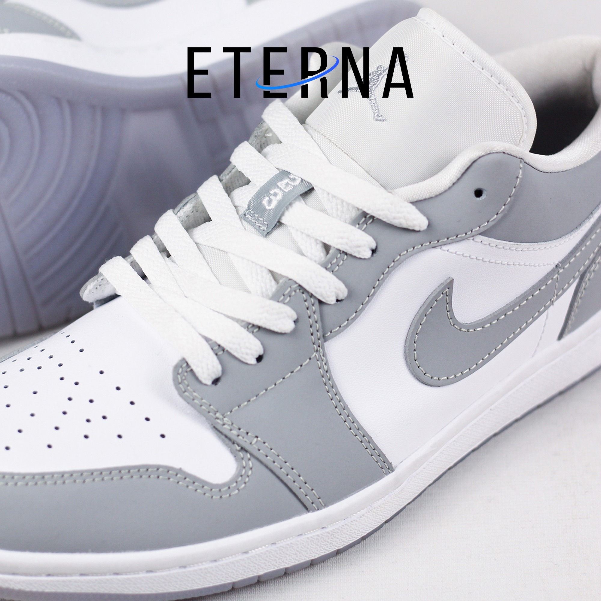 Nike Air Jordan 1 Low White Wolf Grey Aluminum Authentic - Image 3