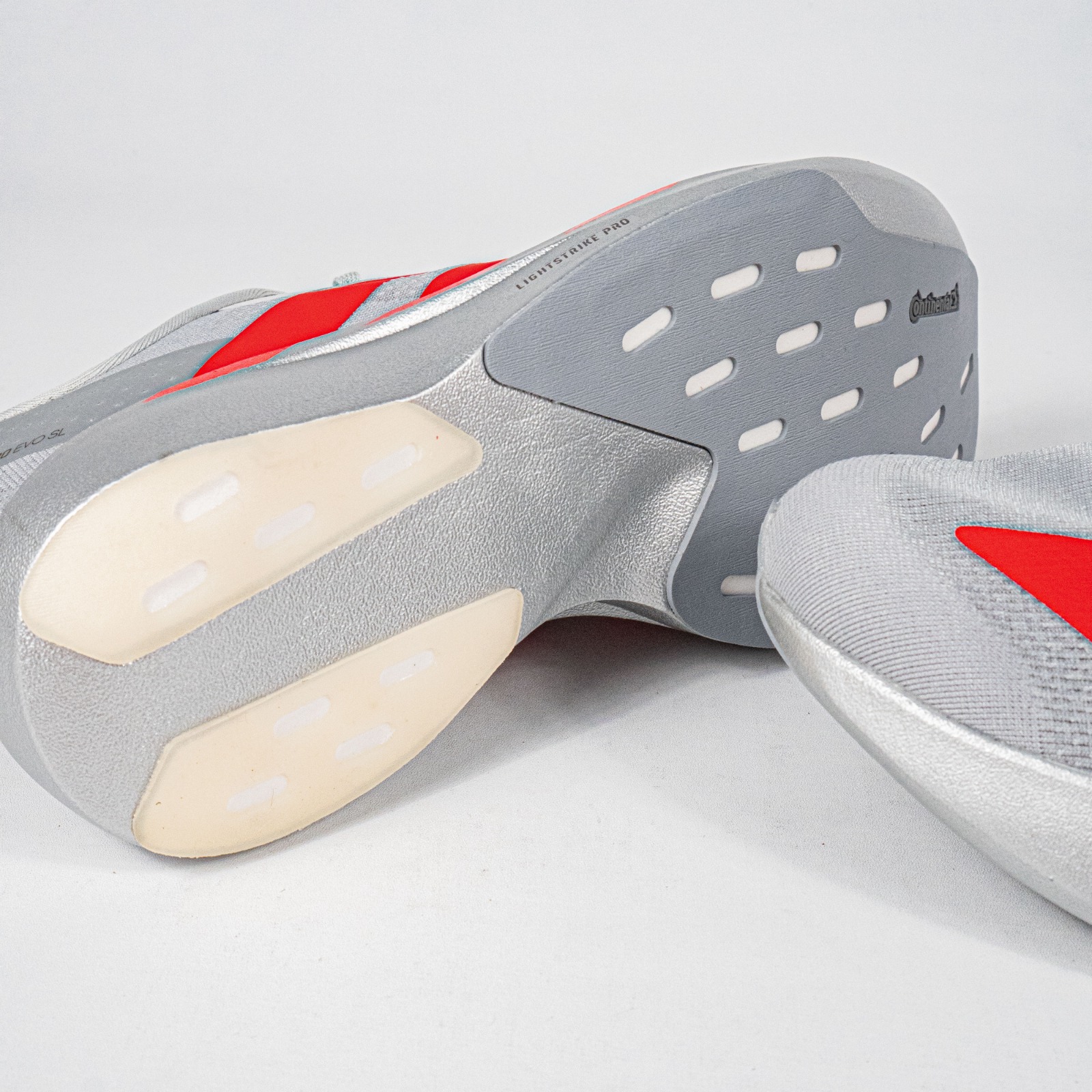Sepatu Adidas Adizero EVO SL Silver Metallic Red Sneakers Authentic - Image 3