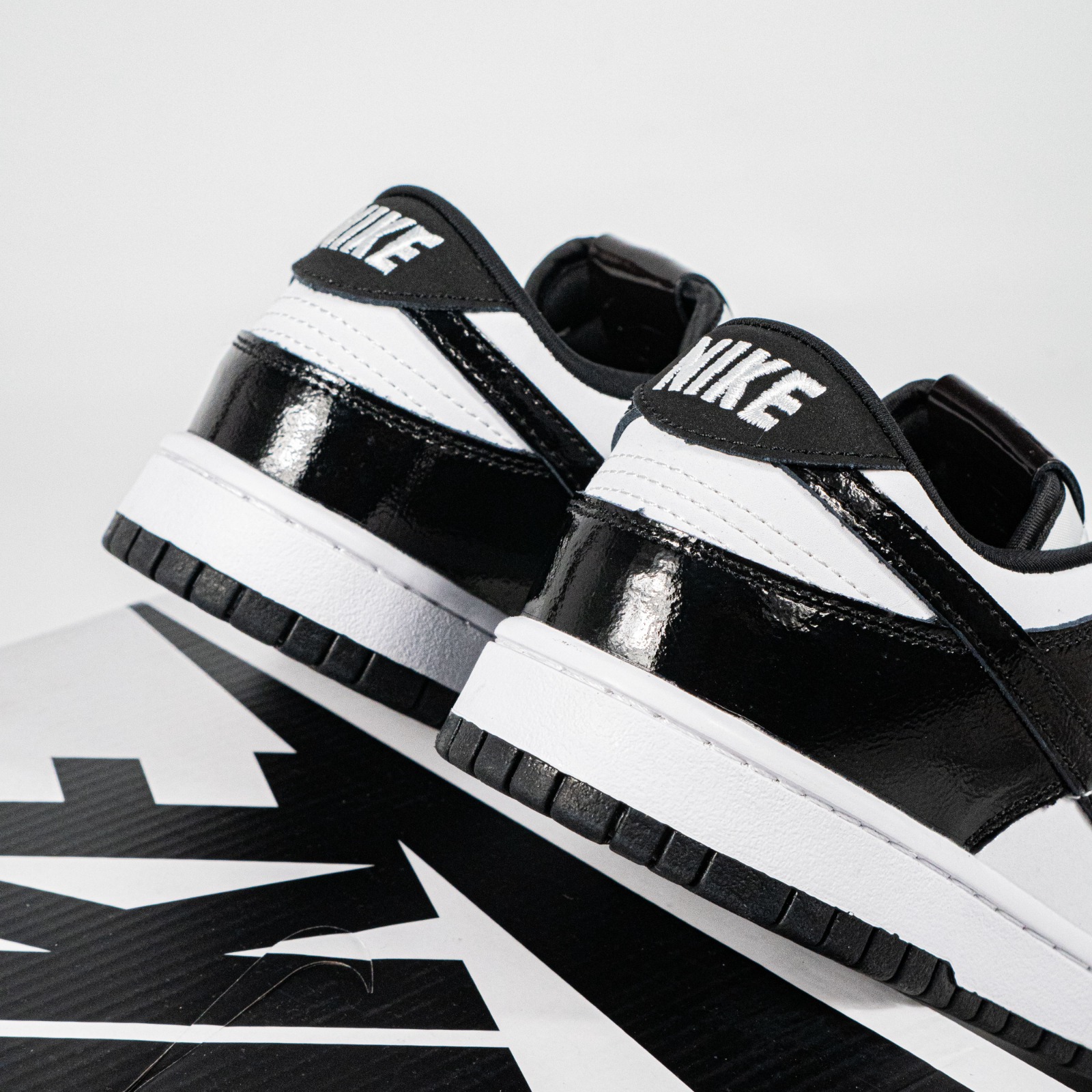 Sepatu Nike Dunk Low Panda 2025 Sneakers Authentic - Image 3
