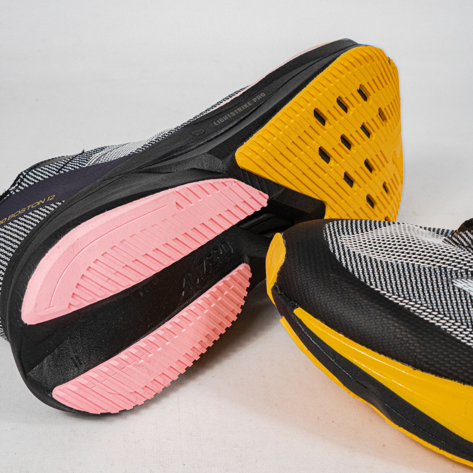 Sepatu Adidas Adizero Boston 12 Black Multicolor Orange Sneakers Authentic - Image 3