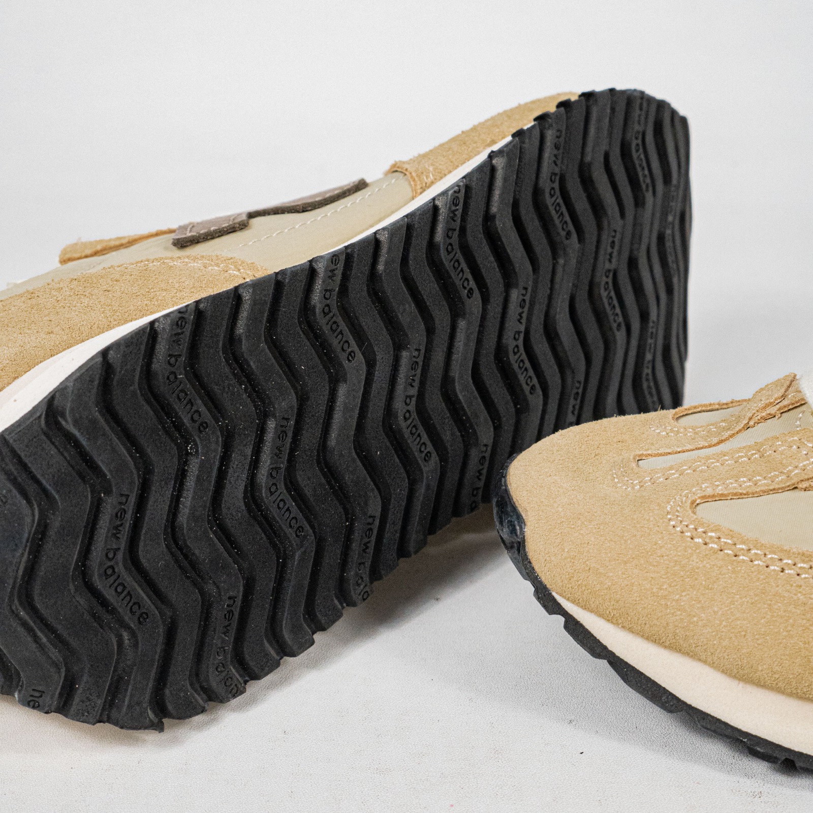 Sepatu New Balance NB 471 Incense Timberwolf Brown Sneakers Authentic - Image 3