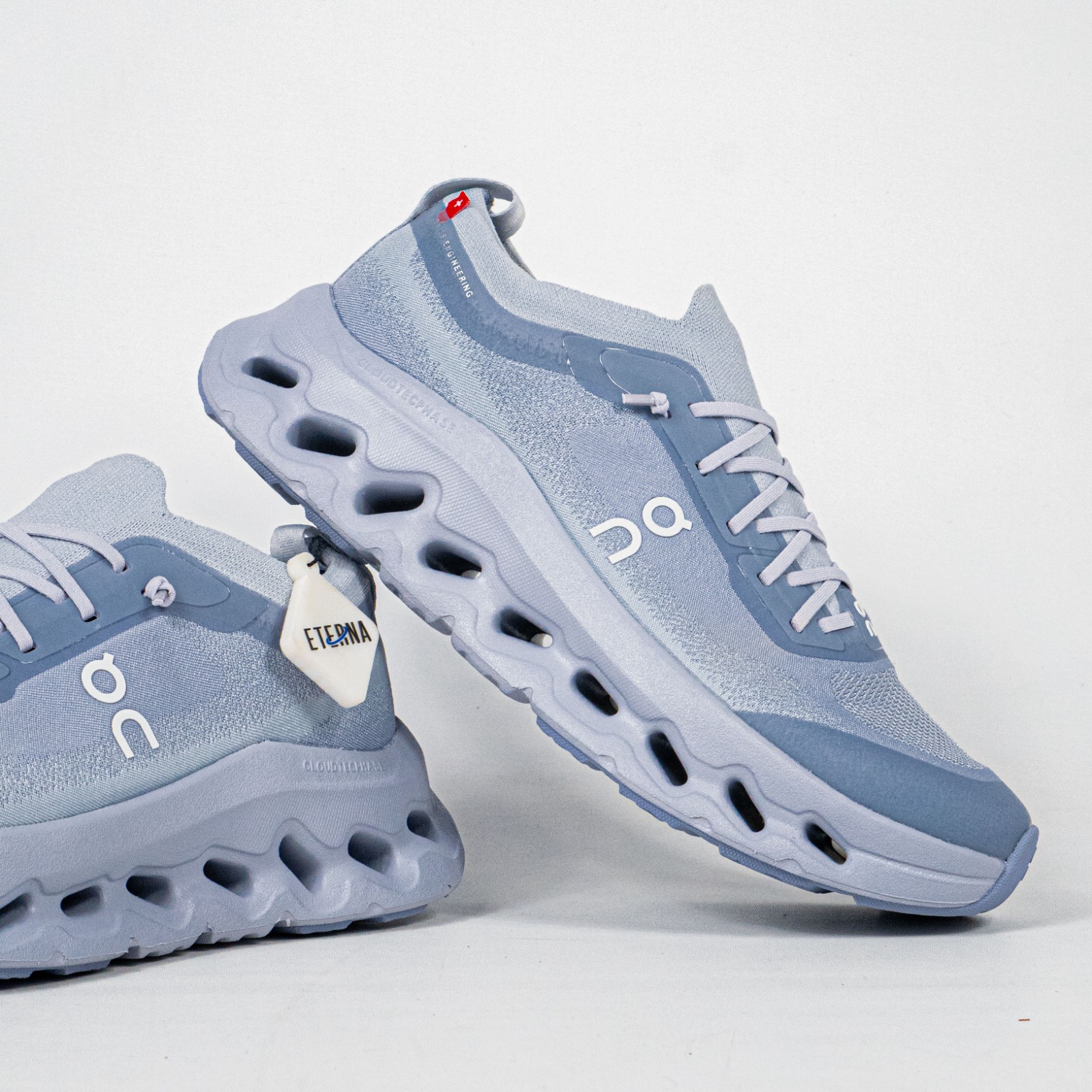 Sepatu On Running Cloudtilt Moon Nimbus Sneakers Authentic - Image 3