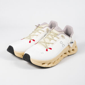 Sepatu On Running Cloudtilt Sand Cream Beige Sneakers Authentic