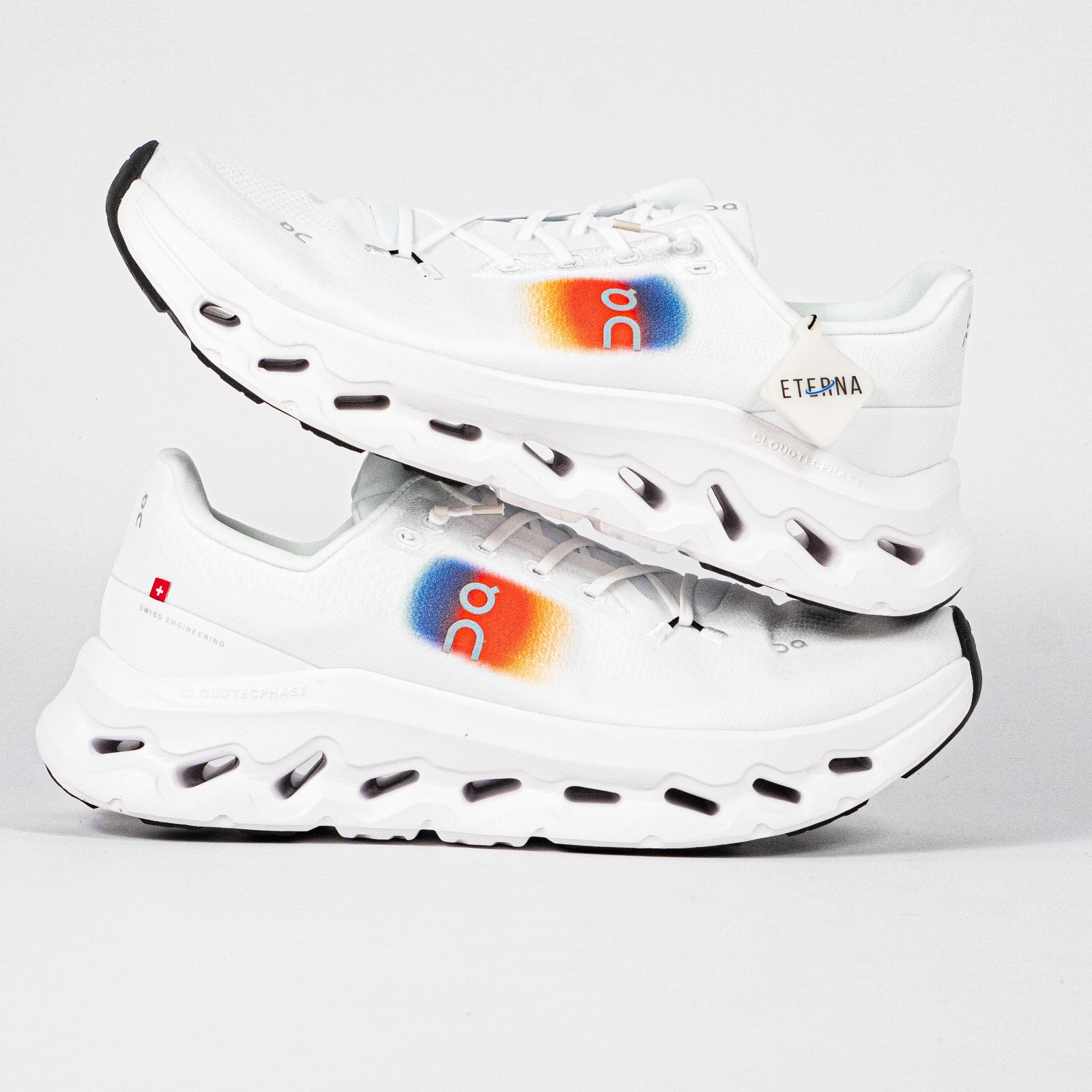 Sepatu On Running Cloudtilt Swiss Olympic Undyed White Sneakers Authentic - Image 4