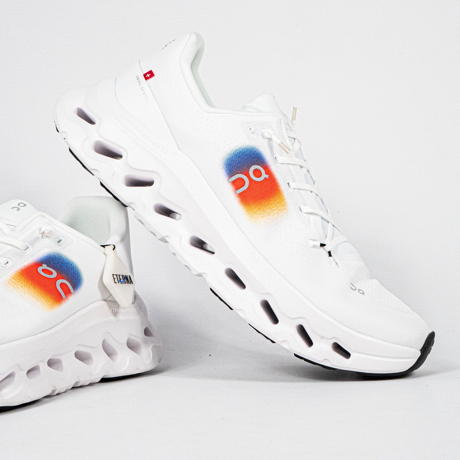 Sepatu On Running Cloudtilt Swiss Olympic Undyed White Sneakers Authentic - Image 3