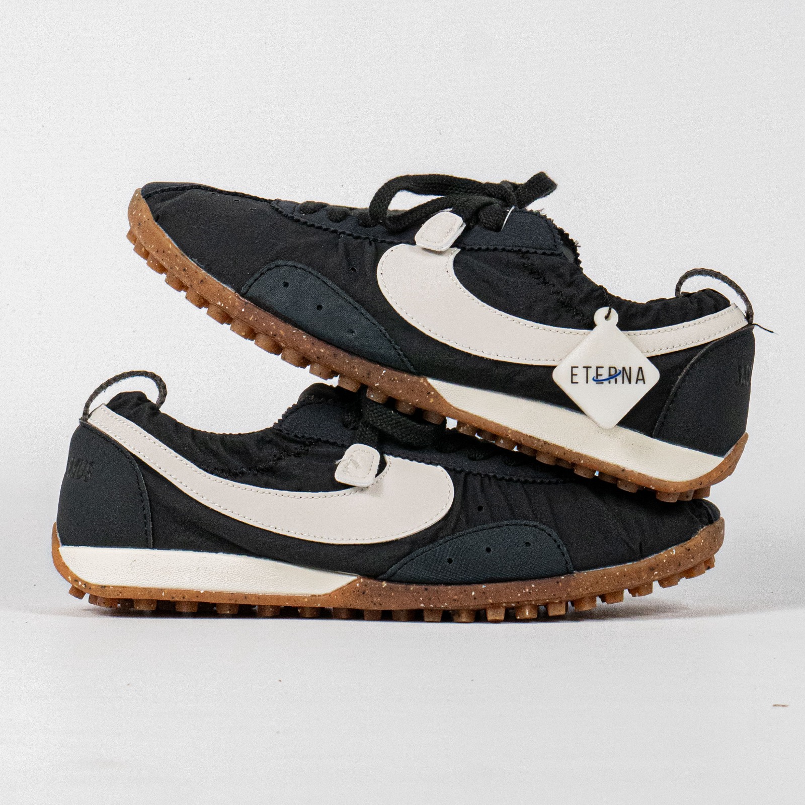 Sepatu Nike Moon Shoe x Jacquemus Off Noir Black Women Casual Sneakers Sepatu Kasual Wanita - Image 5