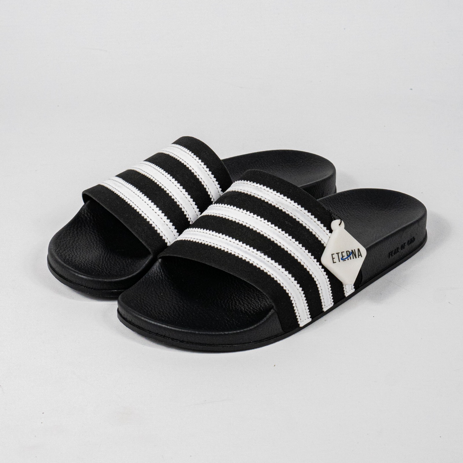Sandal Adidas Adilette Slides Black Sendal Pria Wanita