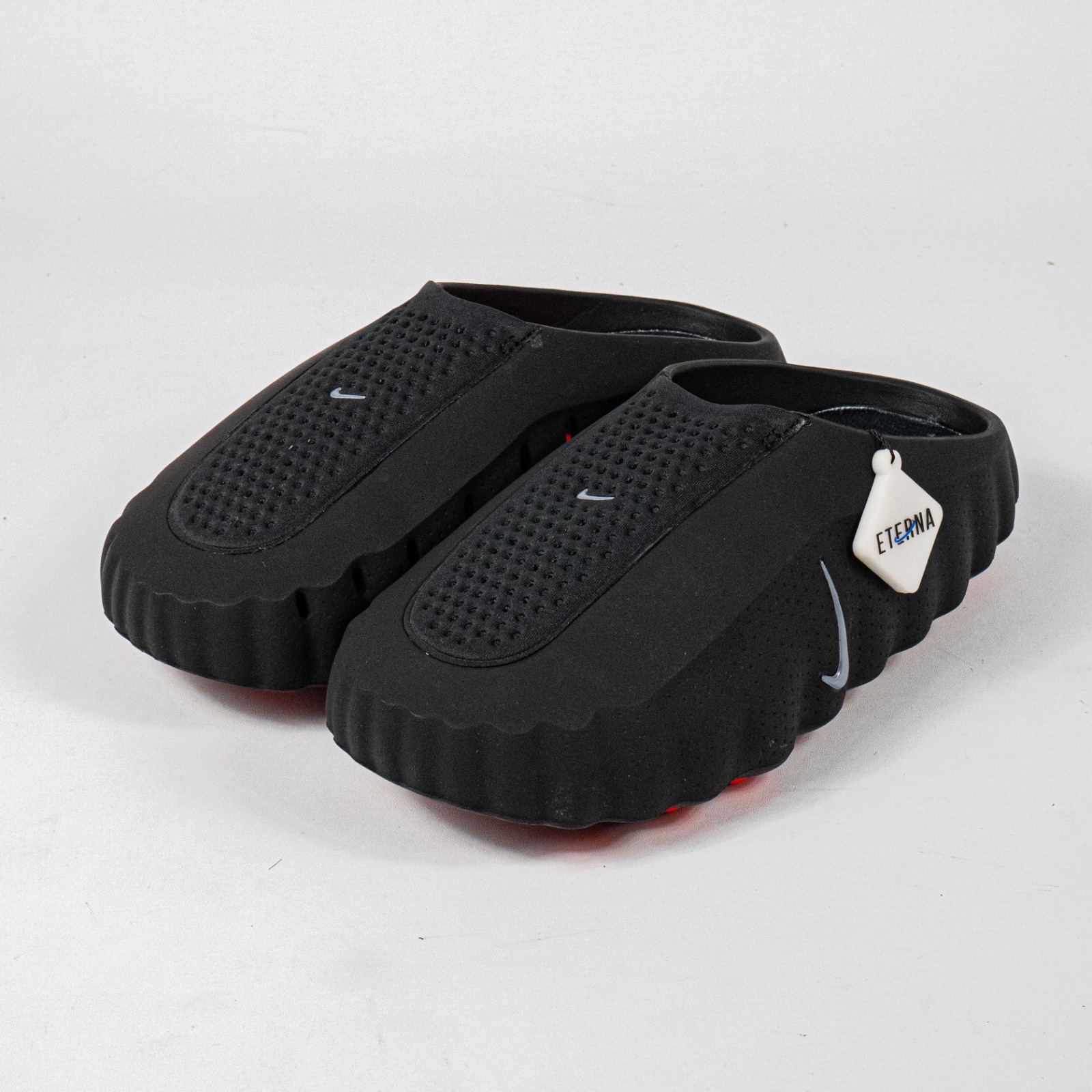 Sandal Nike Mind 001 Black Chrome Hyper Crimson Sendal Pria Wanita