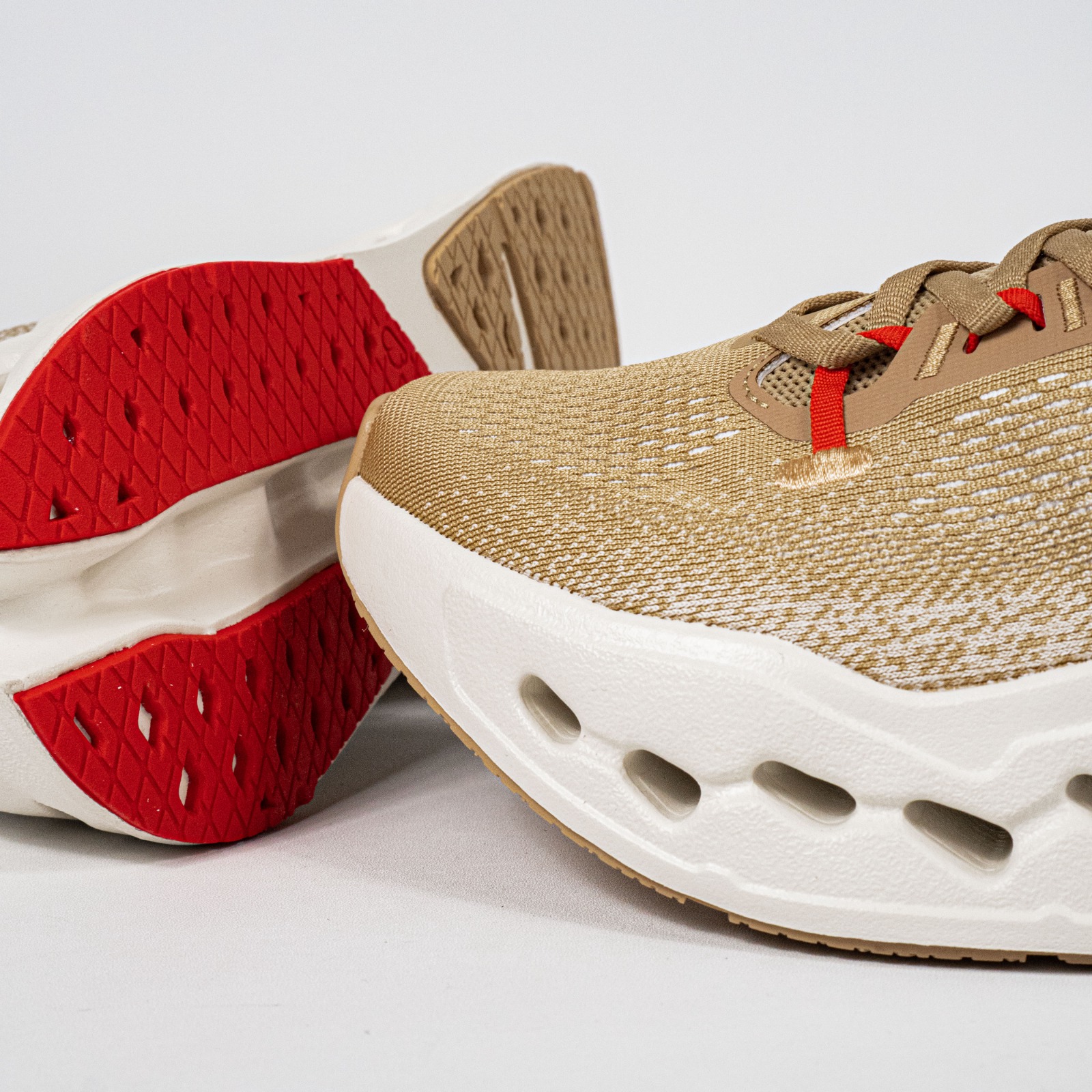 Sepatu On Running Cloudsurfer Max Year Of Horse Chai Ivory Sneakers Unisex Sepatu Lari Olahraga Gym Pria Wanita - Image 2