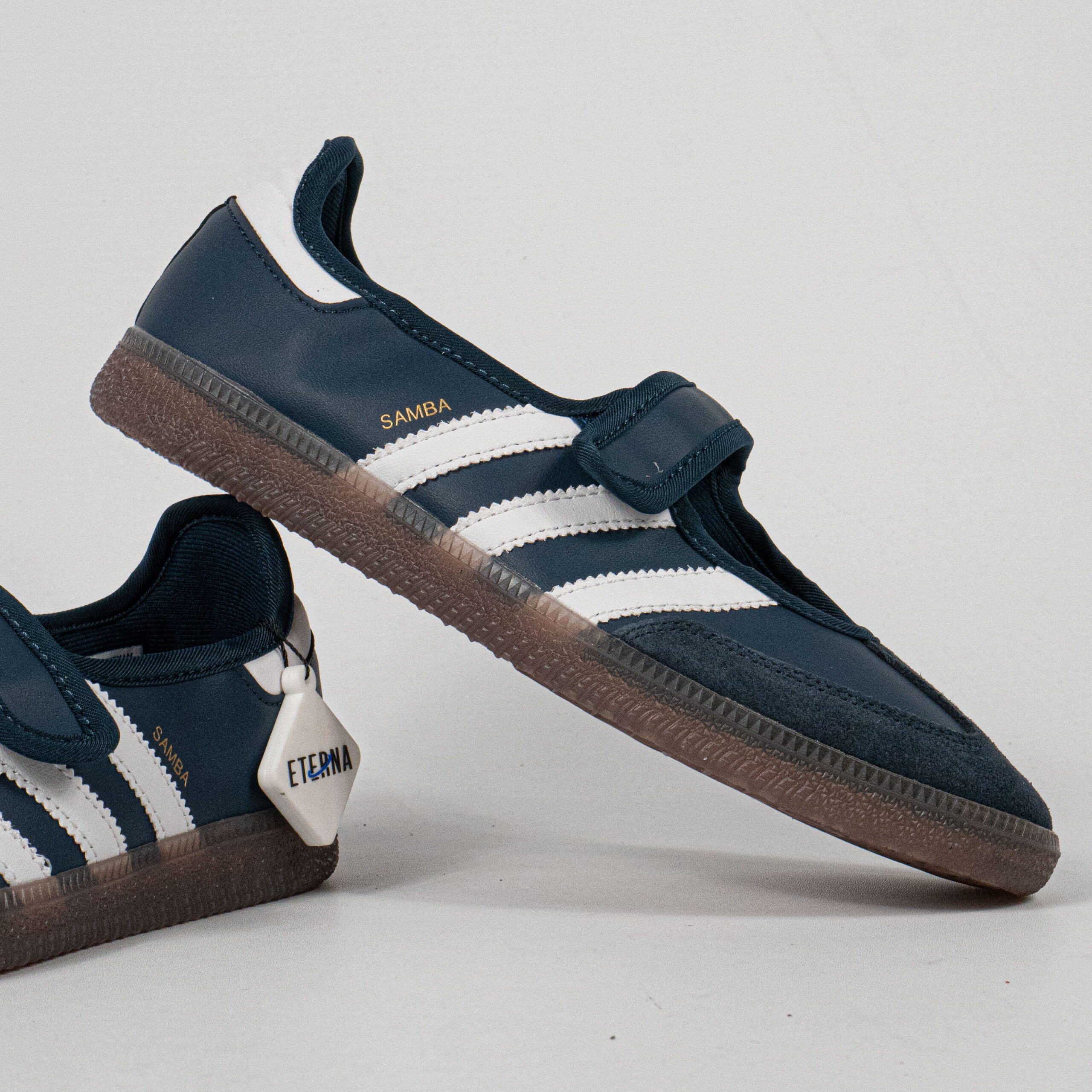 Sepatu Adidas Samba Jane Women Crew Navy White Women Casual Sneakers Wanita Sepatu Kasual - Image 3